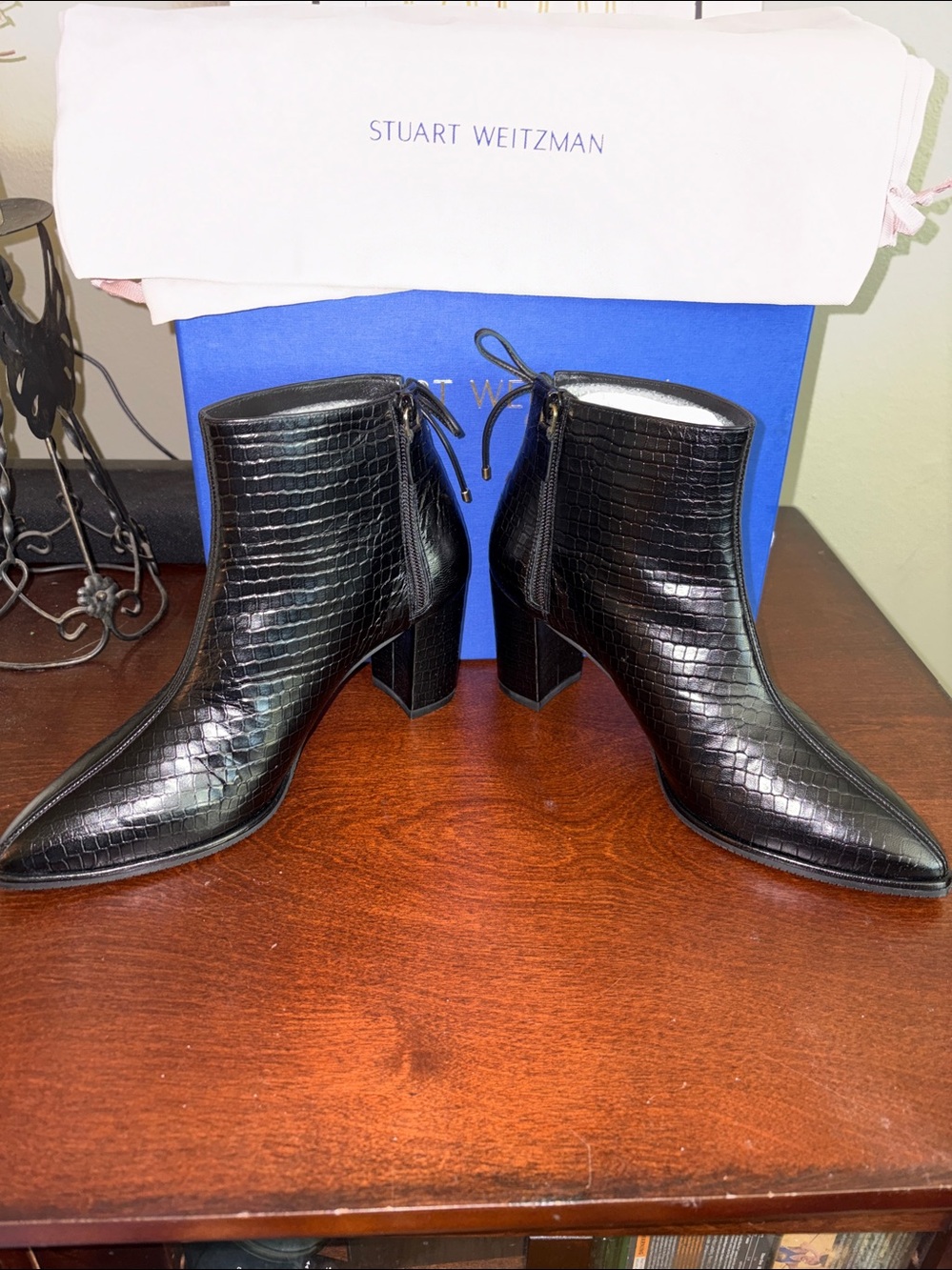 Stuart Weitzman Black Croc-Embossed Leather Gardiner Dress Booties -Size 7.5 NIB - Picture 5 of 16